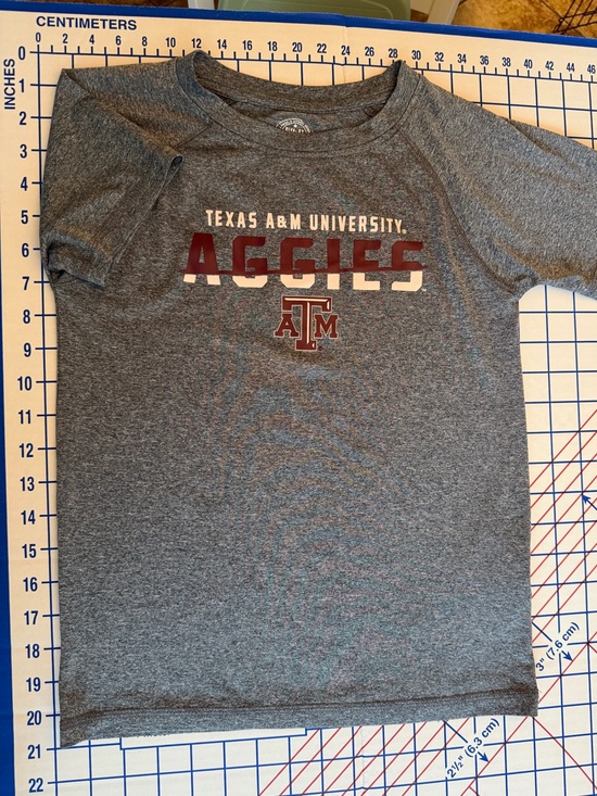 Rivalry Threads Other - Rivalry Threads Gray Graphic Tee with White Logo